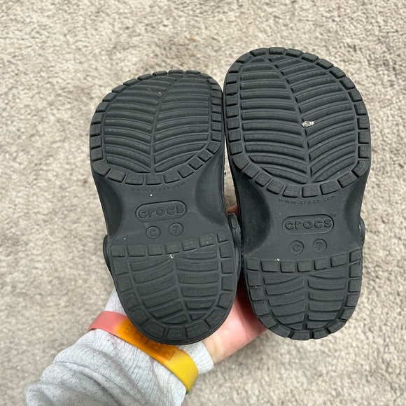Black kids crocs 7 - Picture 3 of 4